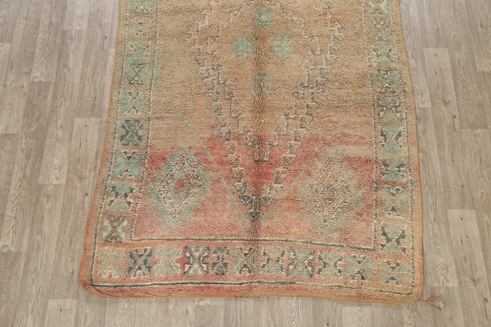 Vintage Handcrafted Geometric Hand-Knotted Moroccan Rugs Centerpiece 6×11 ft