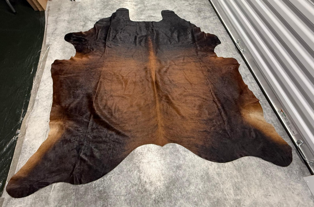 Cowhide Rug Tornasol 73″x71″ (6.1×5.9 ft) | Premium Quality Hide #052