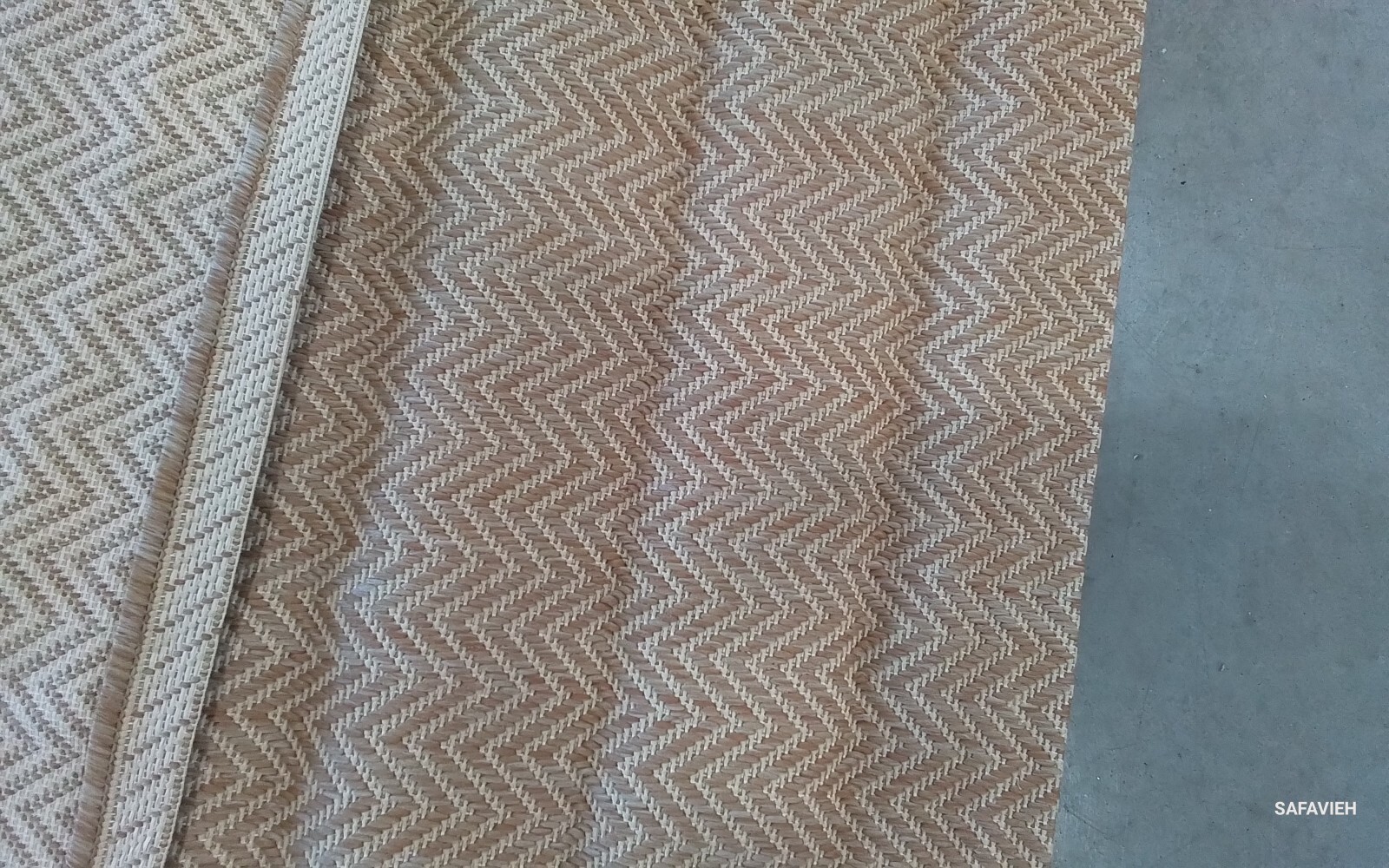 NATURL CREAM 6′-7″ x 6′-7″ Flaw in Rug Reduced Price 1172771009 CY8022-03012-7SQ
