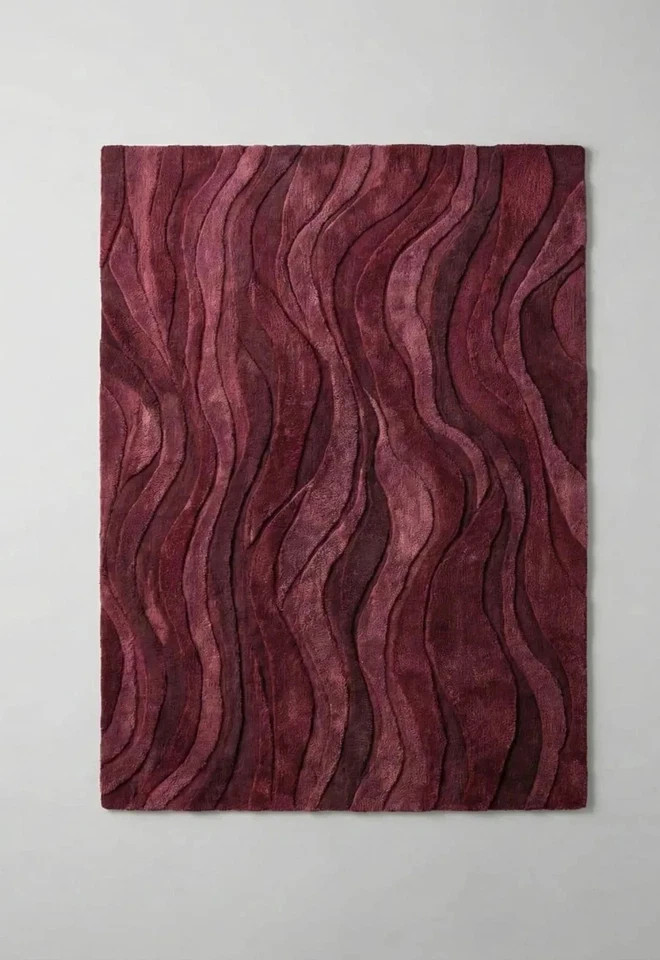 Designer Hand Tufted Burgundy Rug – Modern Artistic Wave Pattern Carpet for Luxu