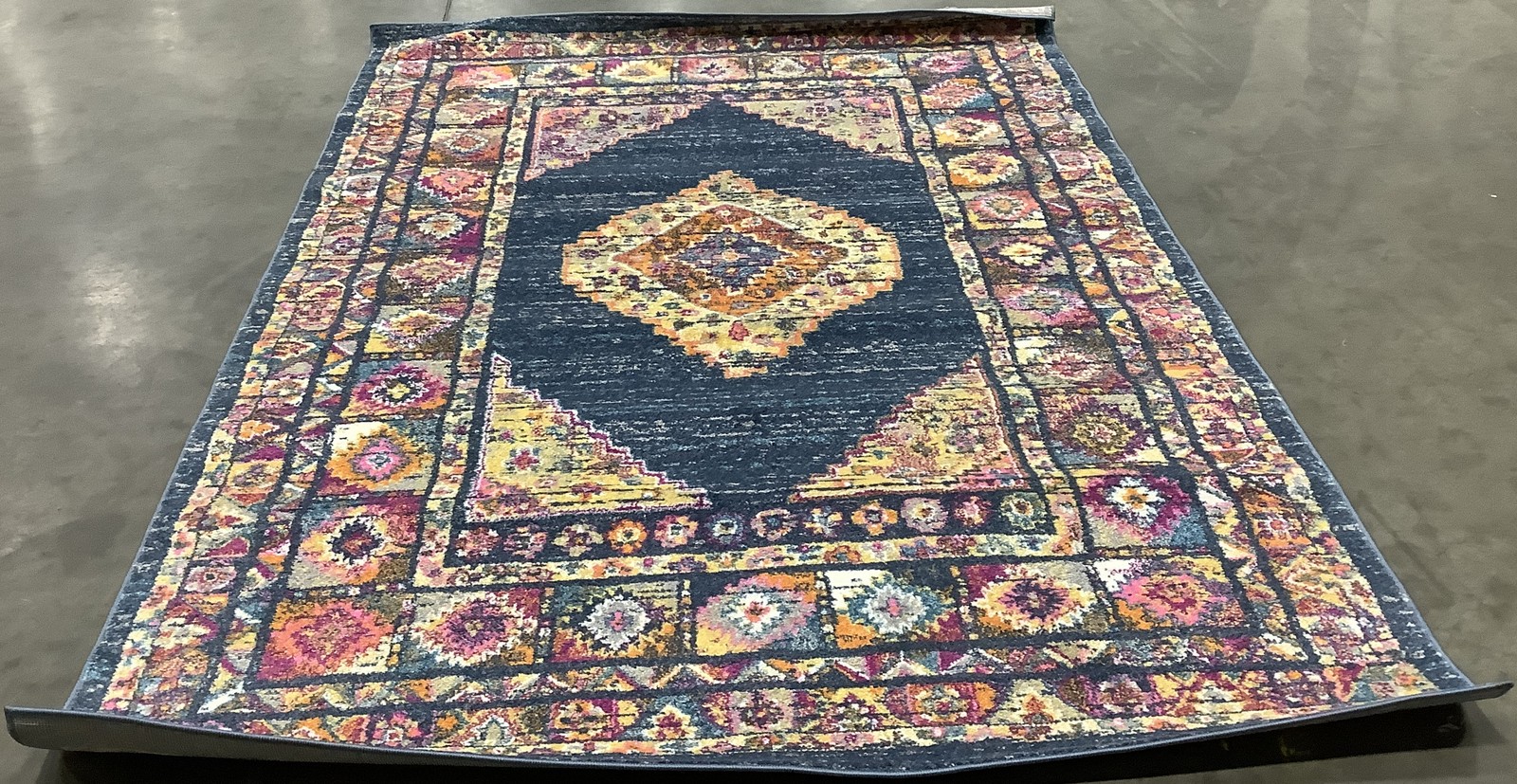 BLUE FUCHSIA 5′-1″ x 7′-6″ Binding Stain Rug, Reduced Price 1172684461 MAD133C-5