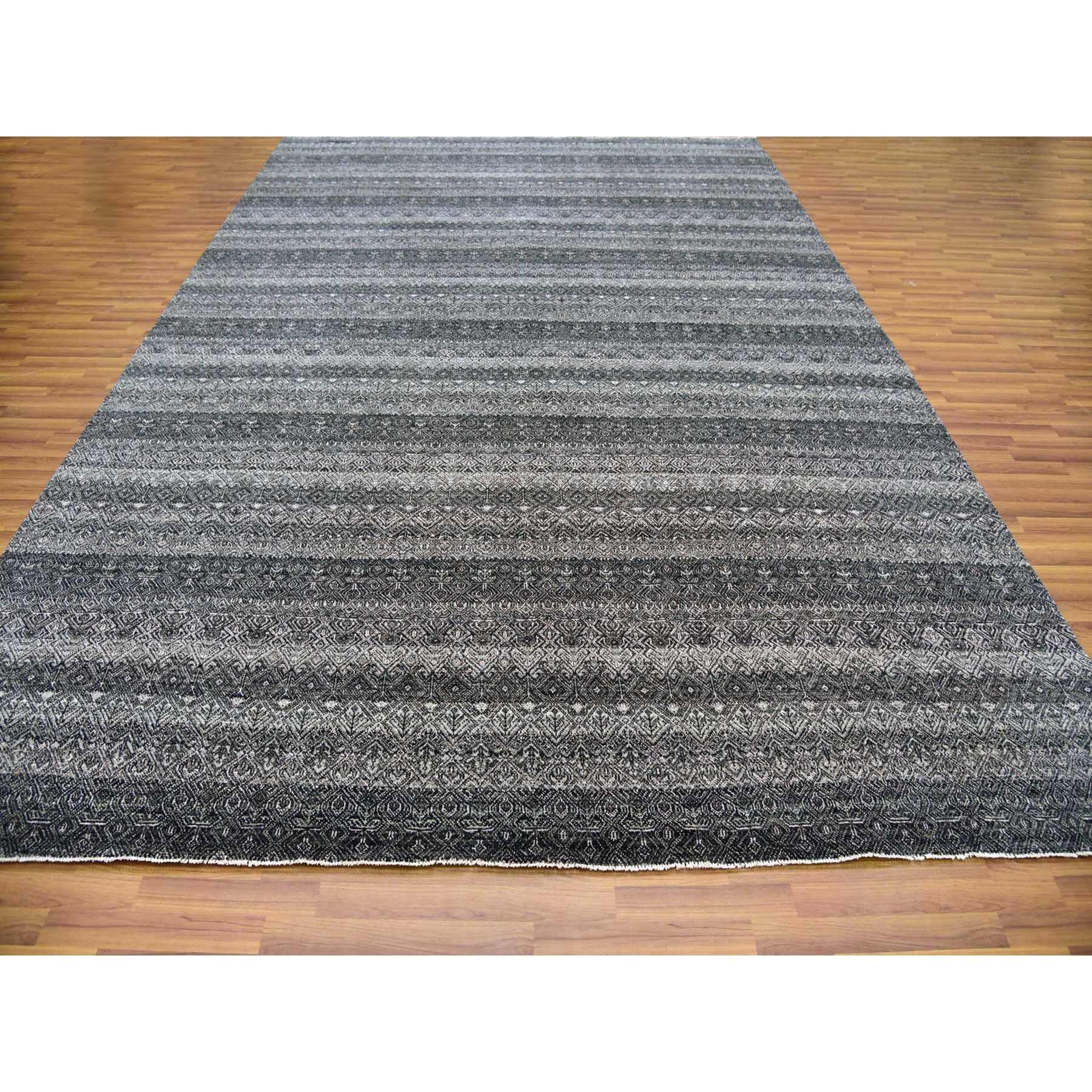10’x13’10” Gray Hand Knotted Kohinoor Herrita Design 100% Plush Wool Rug R79459