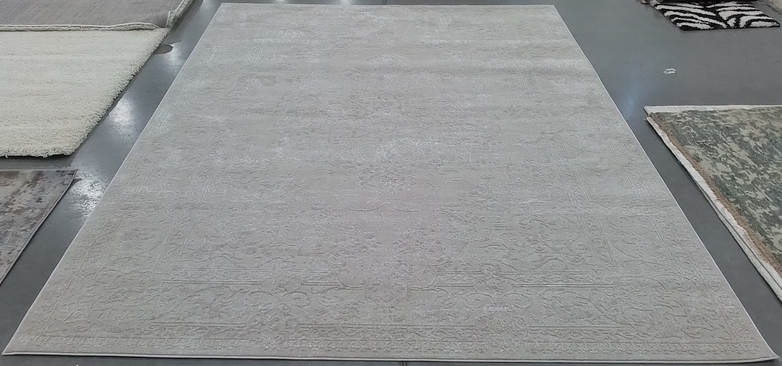CREME / IVORY 8′-0″ x 10′-0″ Flaw in Rug, Reduced Price 1172803680 RFT664D-8
