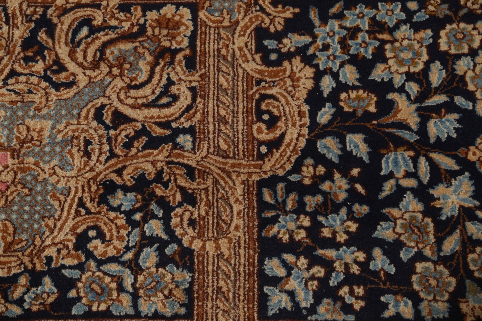 Palace Size Handmade Antique Rug 13×16 Medallion Navy Blue Wool Classic Carpet