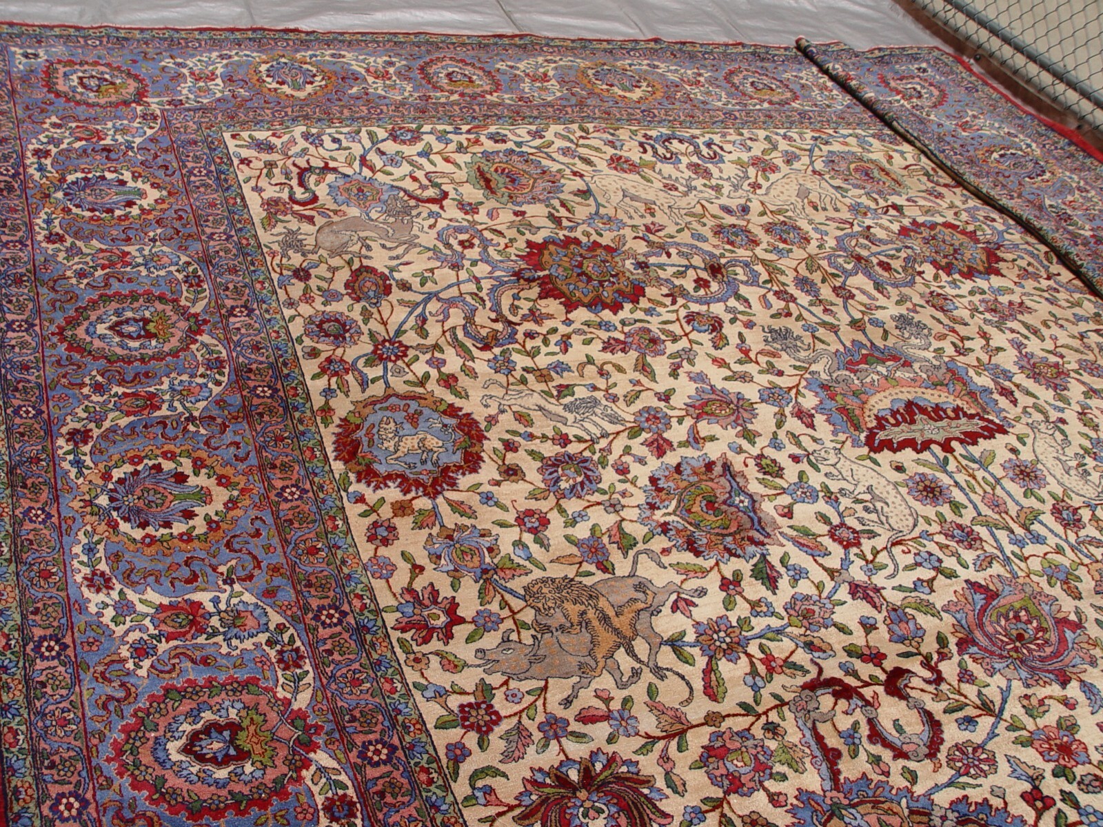 Spectacular Antique 1850 Hunting pictorial Animals Large Oriental Rug 12’9″x19′