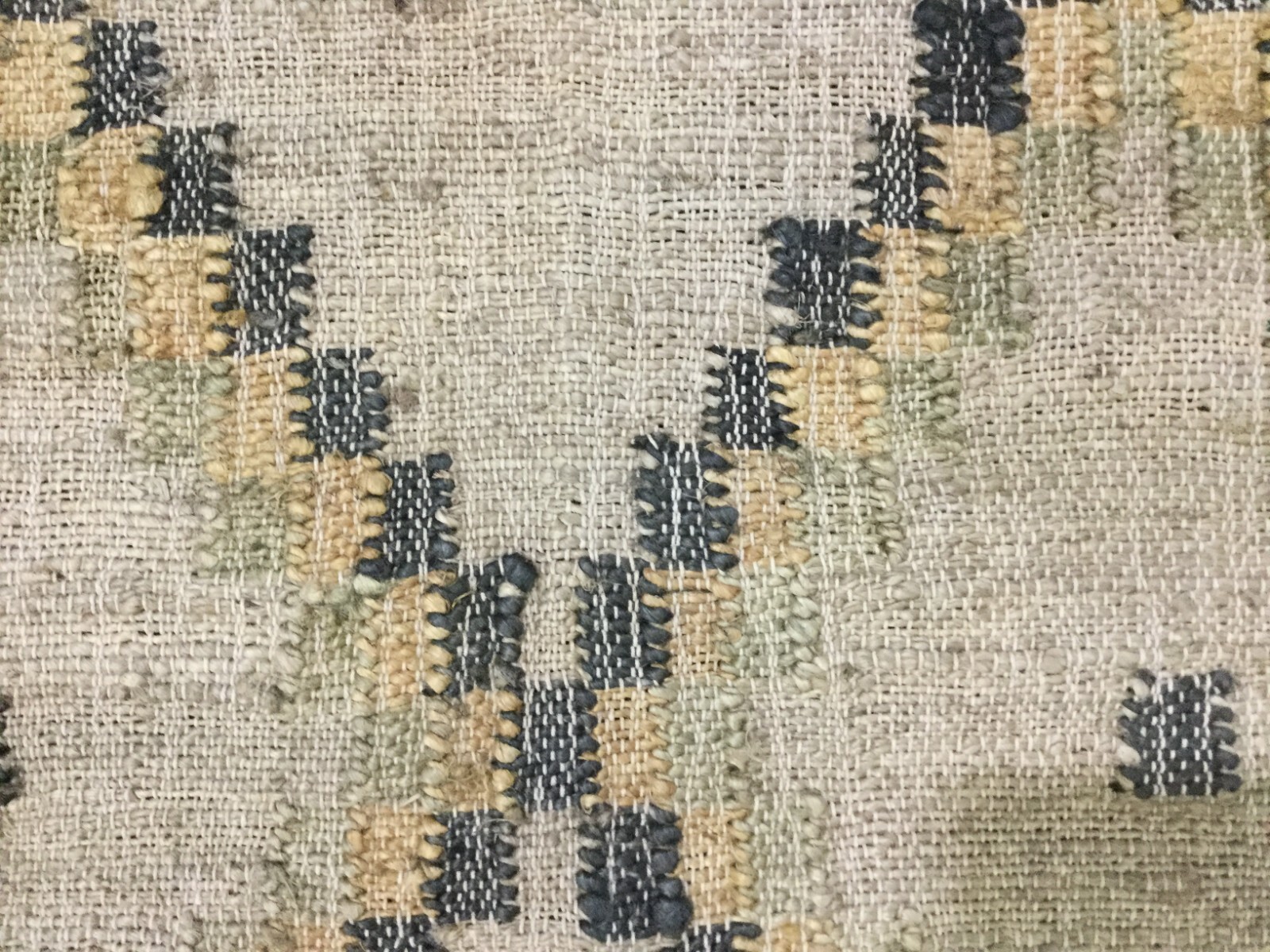BEIGE / GOLD 9′ X 12′ Pulled Thread Rug, Reduced Price 1172657392 KLM753G-9
