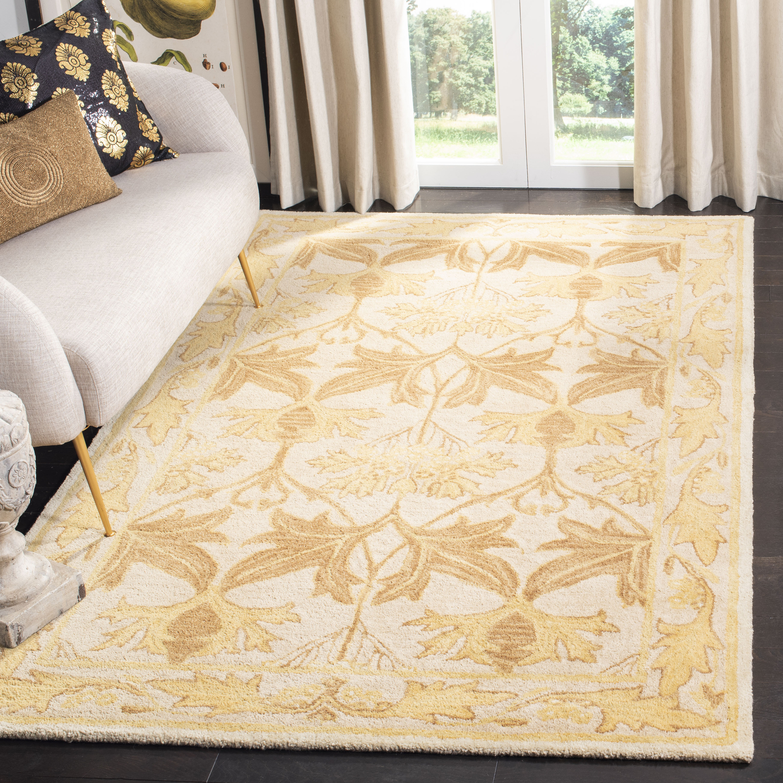 Safavieh Anatolia BEIGE / GOLD 9′-6″ X 13′-6″ Area Rug – AN541B-10