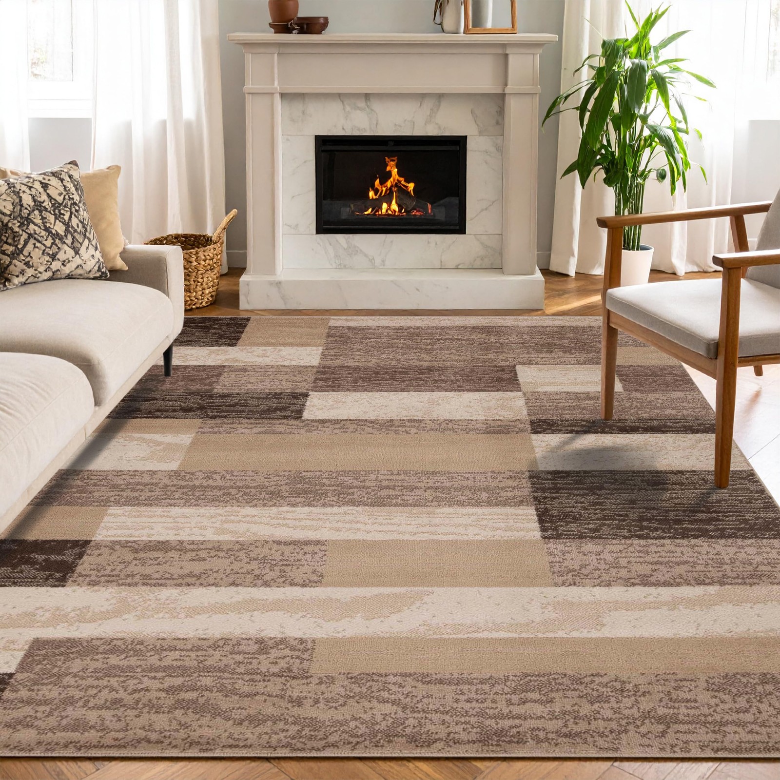 Rockwood Modern Geometric Indoor Area Rug, 7’x9′, Beige