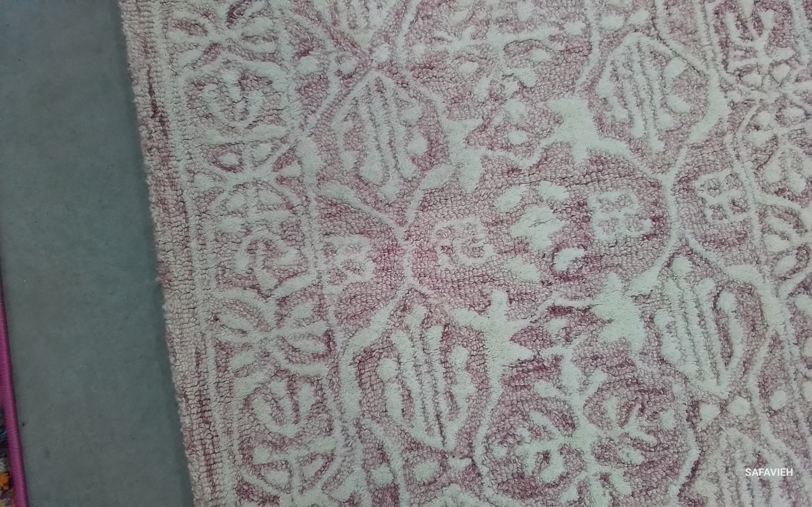 DARK PINK / IVORY 2′-3″ x 8′-0″ Flaw in Rug, Reduced Price 1172791621 MET903U-28
