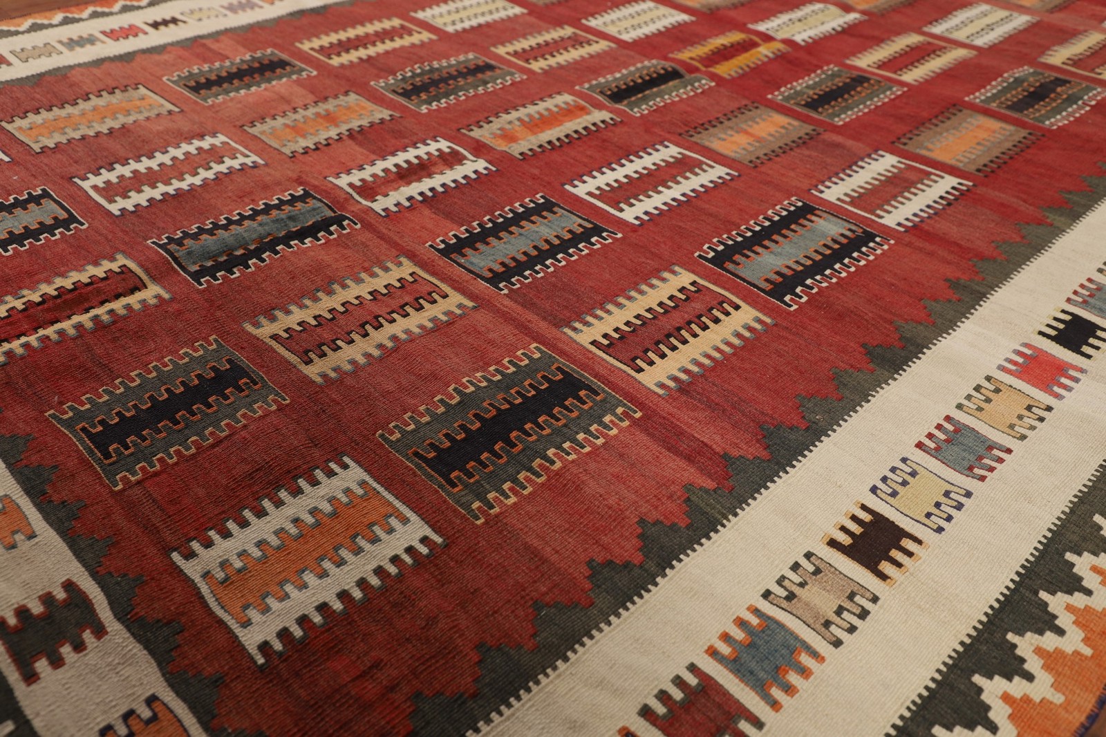 Red Kilim Vintage Area Rug 5×8 Hand-woven Geometric Vegetable Dye Tribal Style
