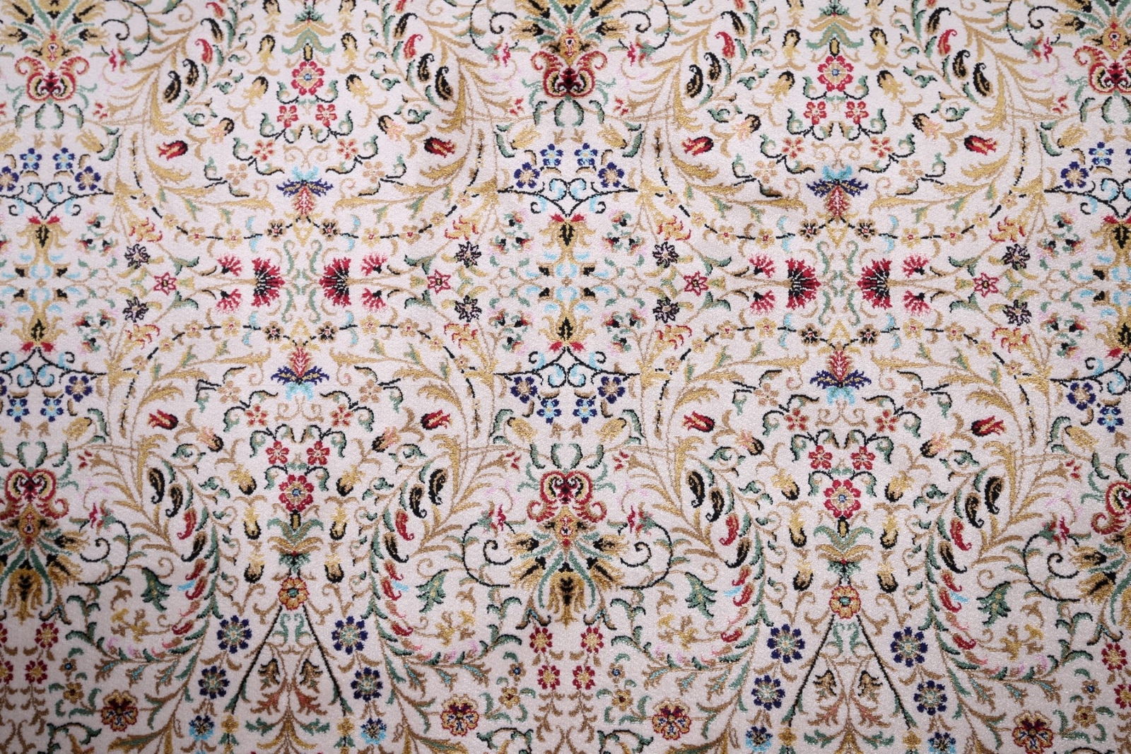 90% Silk Floral Ivory/ Burgundy Traditional Turkish Rug Oriental Carpet 5’x8′