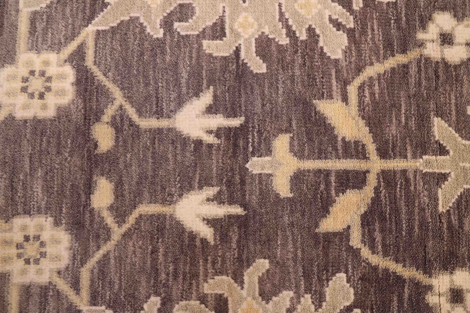 Traditional Hand Knotted Oriental Area Rug 9’11” x 13’11” Wool Carpet