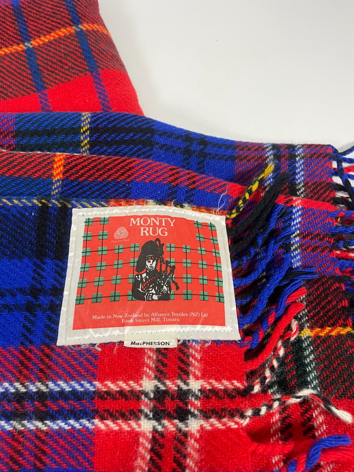 Monty Rug Alliance Textiles New Zealand 100% Wool “MacPHERSON” 56×52 Tartan Thro