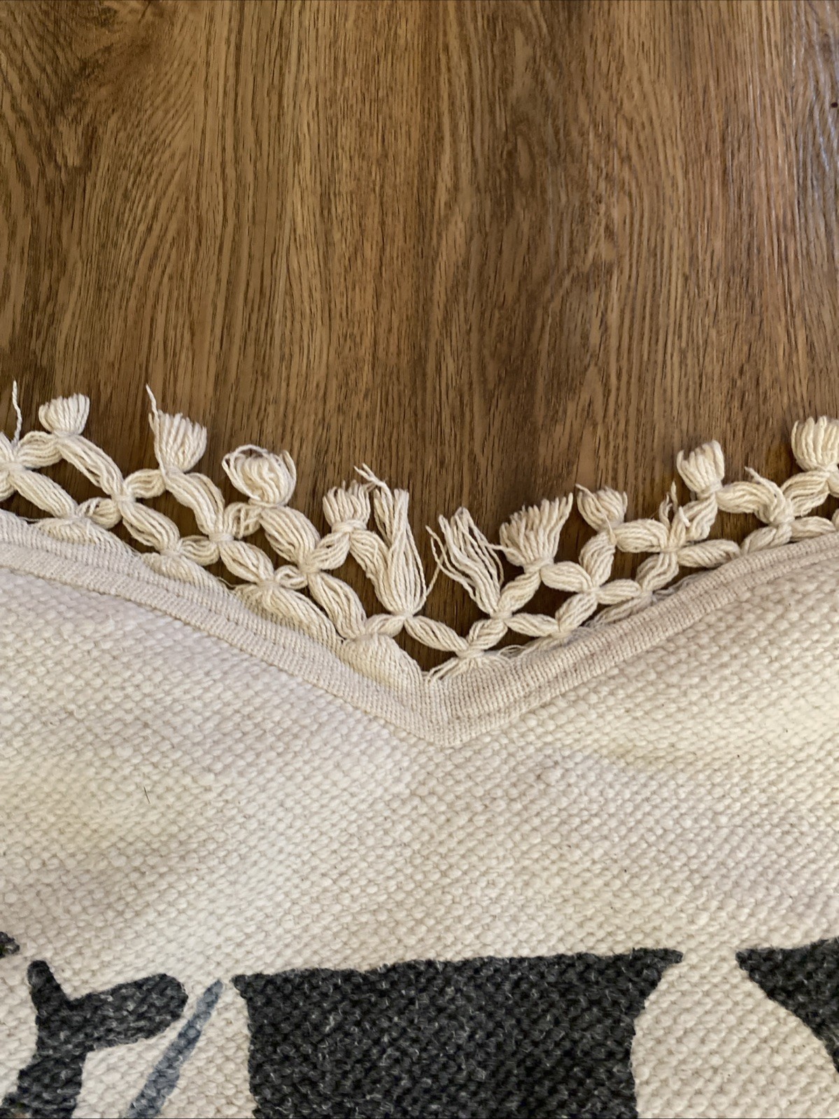 Small Cow Heart Shaped Rug White With Tassels 30”x24”
