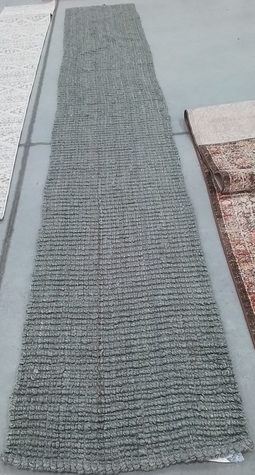 LIGHT GREY 2′-6″ x 16′-0″ Broken Thread Rug, Reduced Price 1172769728 NF447G-216