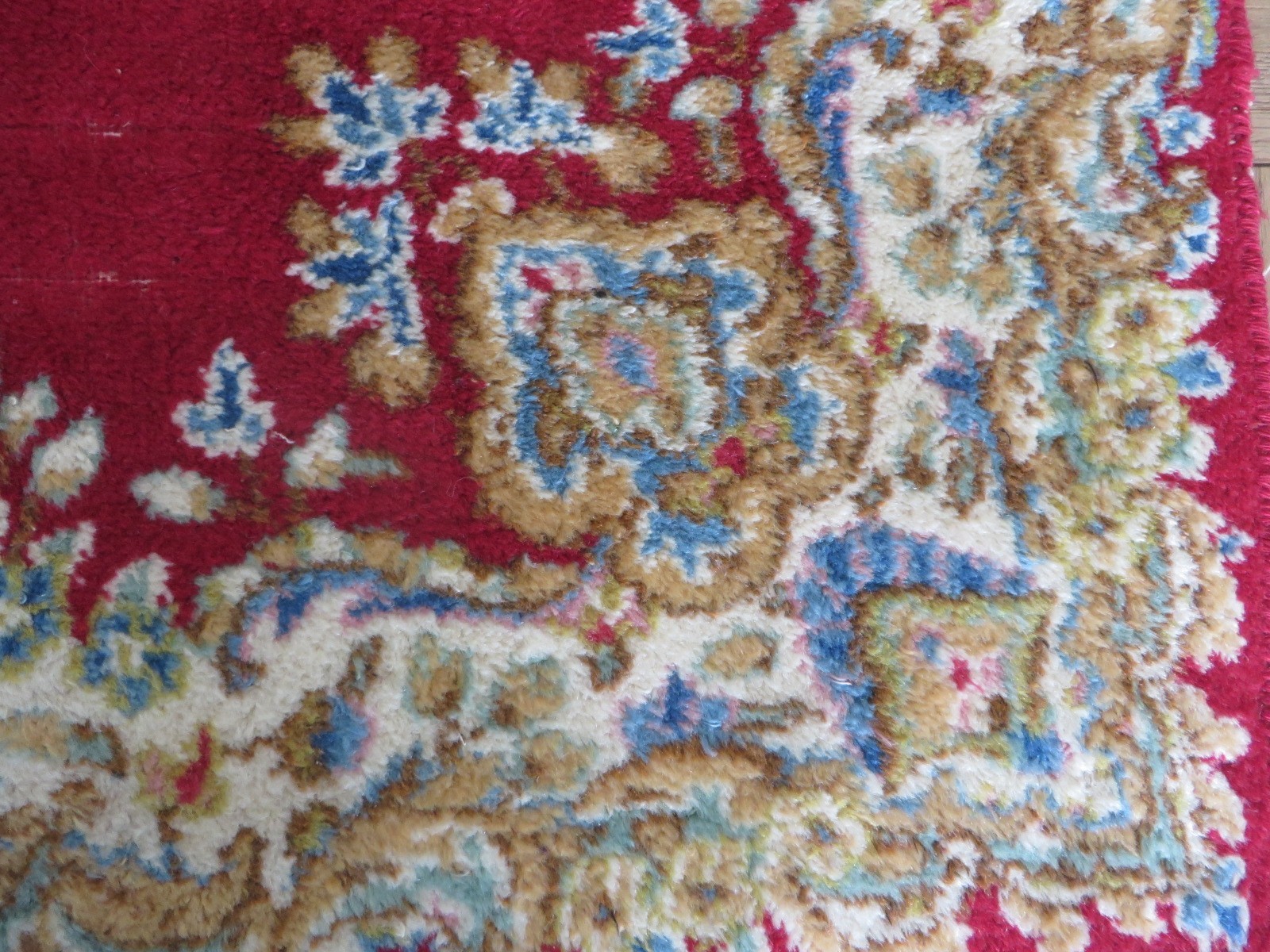 3 x 5’2 Hand Knotted Red Kirman Oriental Rug G16424