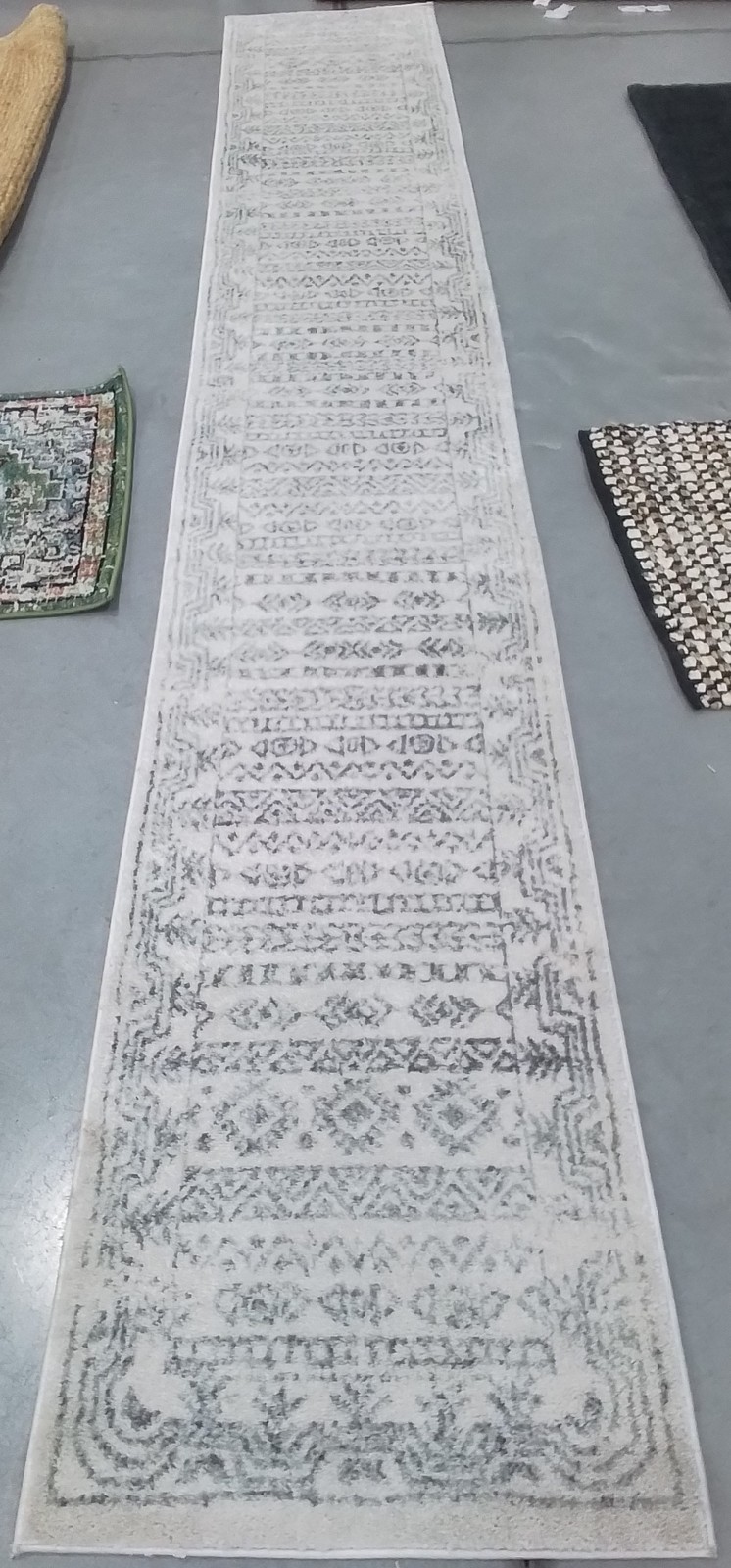 IVORY / GREY 2′-0″ x 13′-0″ Damaged Rug, Reduced Price 1172805339 TUL271A-213
