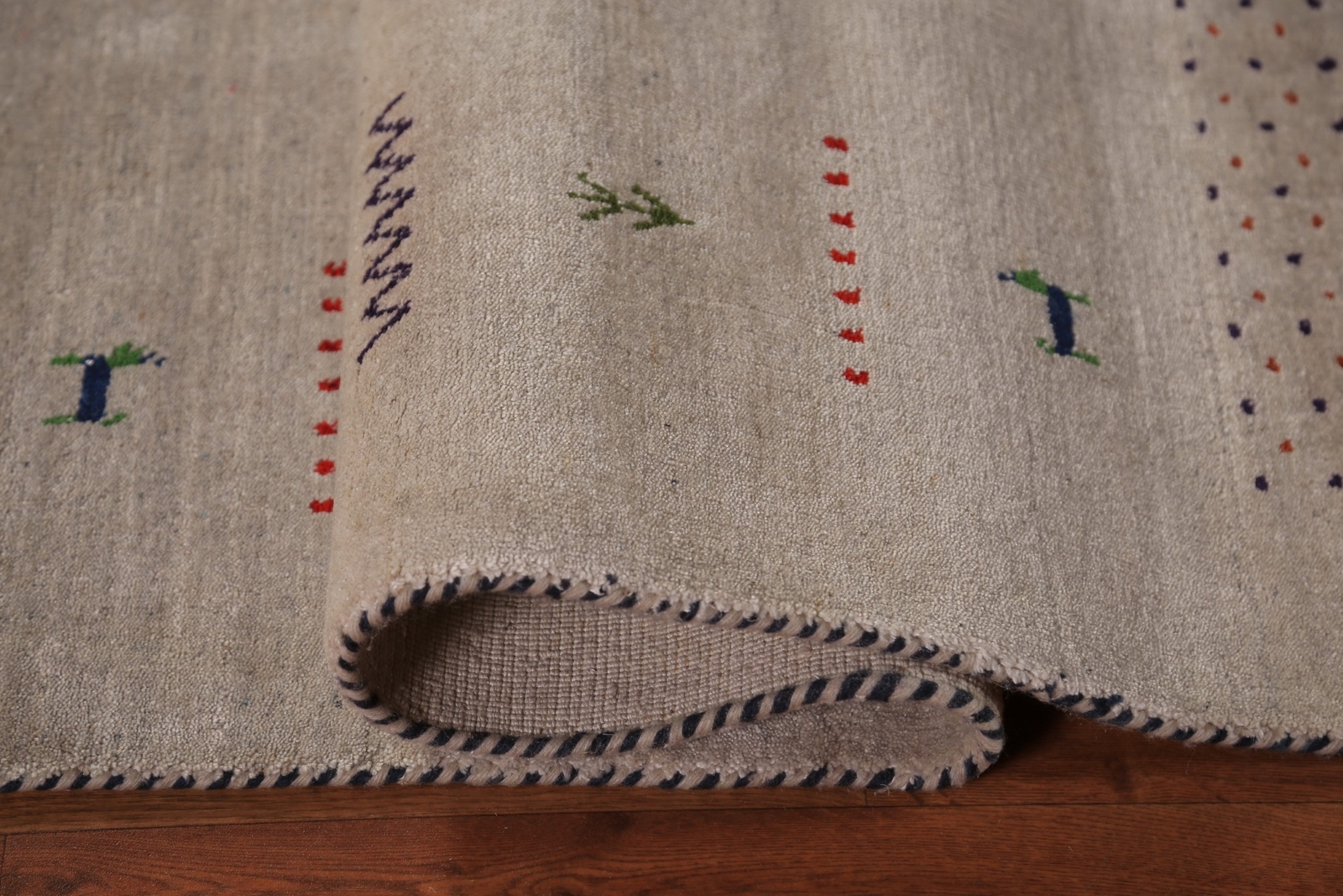 Handmade Gabbeh Solid Design Wool Modern Area Rug – Exceptional Comfort” 6×8 ft