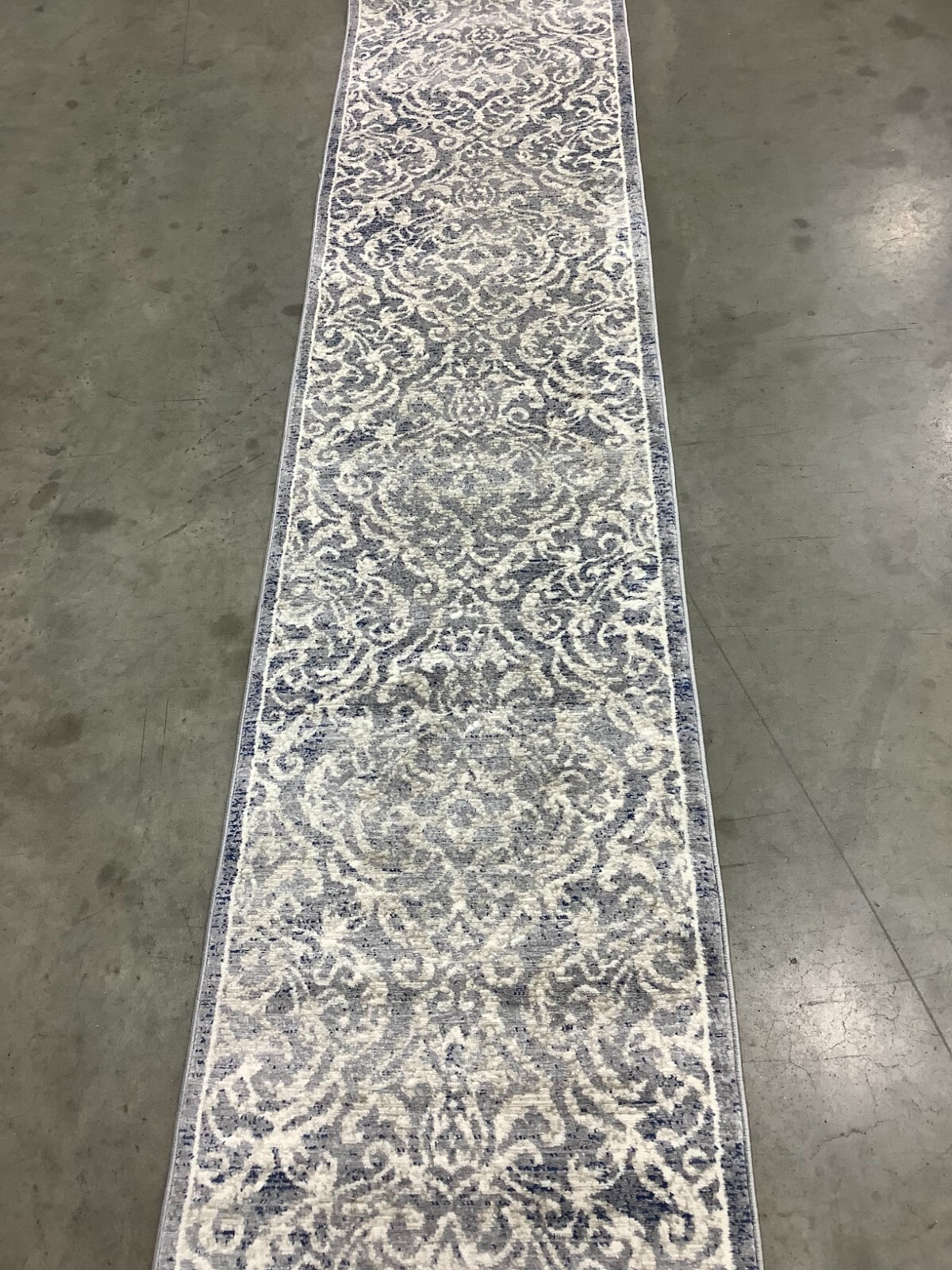 LGREY / BLUE 2′-0″ x 10′-0″ Back Stain Rug, Reduced Price 1172679489 BNT810G-210