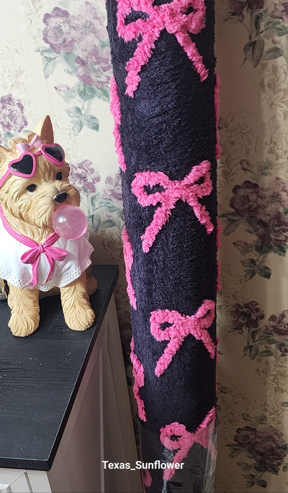 Viral Juicy Couture Pink 🩷 Black Coquette Bow Print Plush Area Rug 4ft x 5.5ft