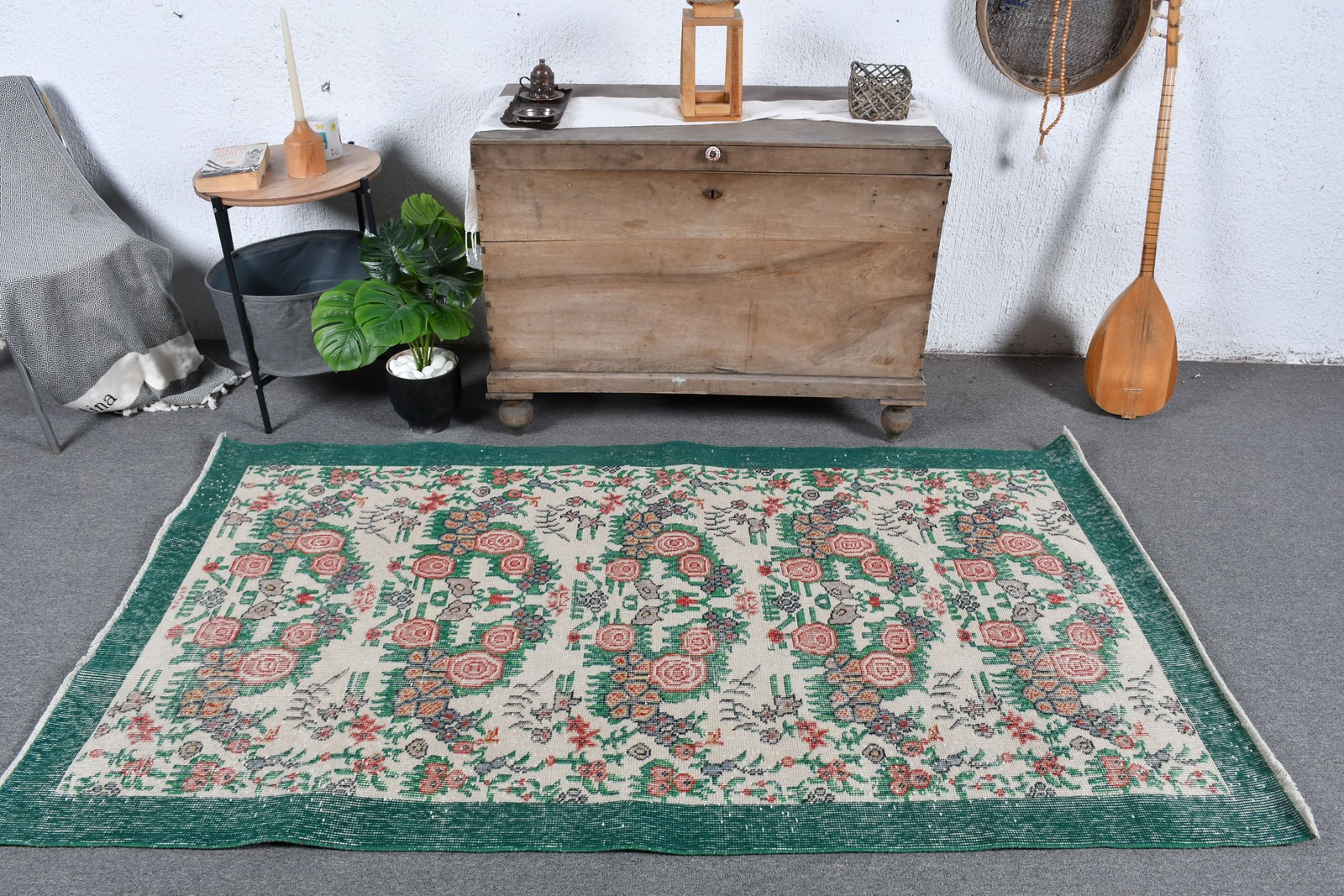 Vintage Turkish Area Rug 3,8×6,8 ft, Green Red Camouflage Wool Rug