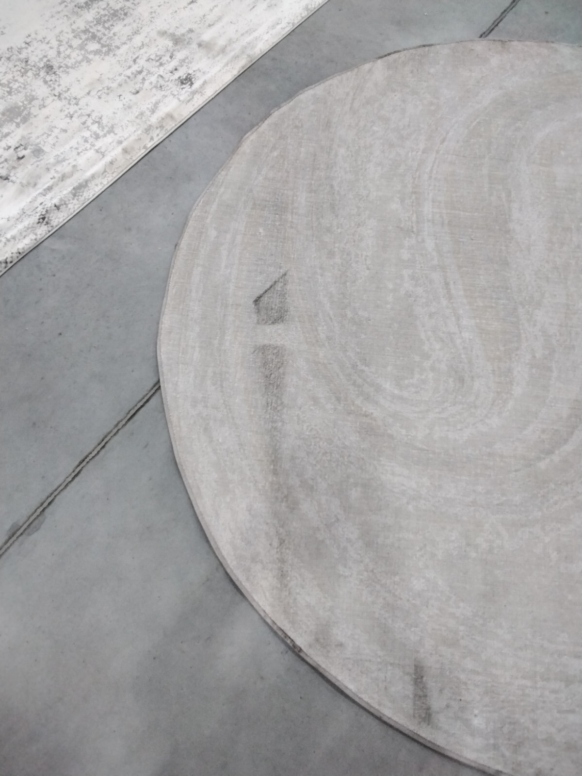 GREY / GOLD 6′-7″ X 6′-7″ Stained Rug, Reduced Price 1172718705 ORC617H-7R