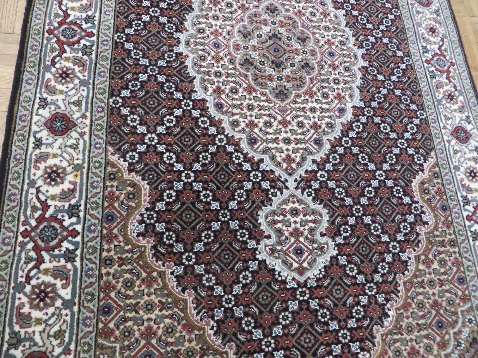 3’1 X 5’4 Hand Knotted Fine Black Mahi Tabrez Rug Wool & Silk G9496