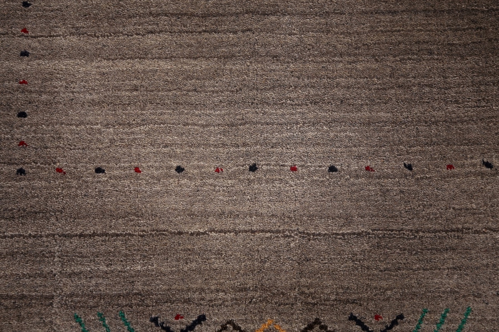 High-quality Brown Rug Wool Handmade Gabbeh Bedroom Sized Carpet 4×6 ft.