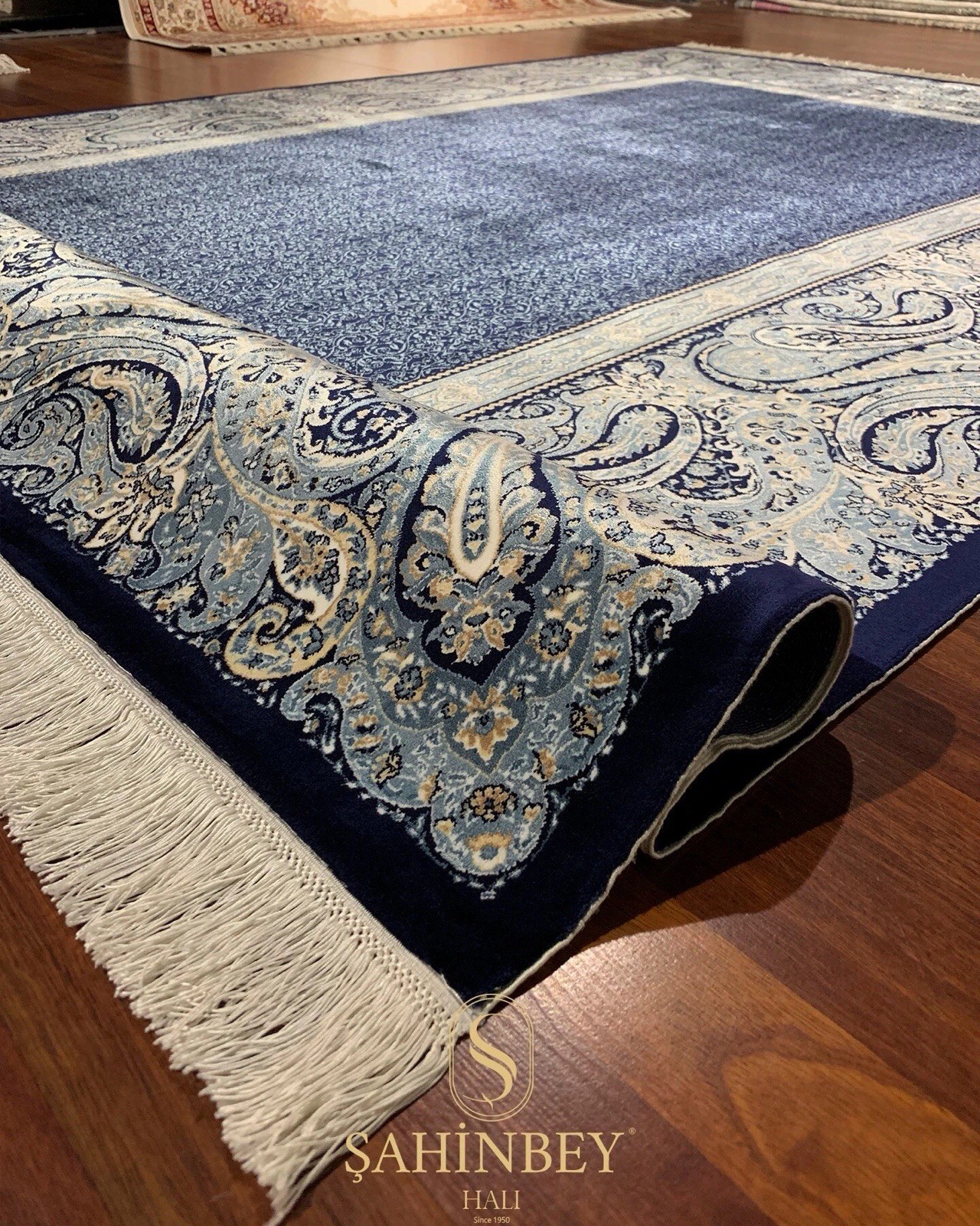 Woolknot Turkish Mirage 100% Silk Medallion Rug 200×290 Fringed 1168C