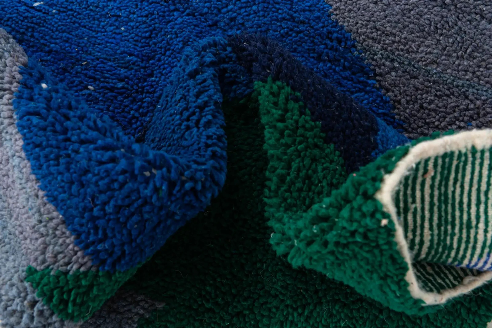 Color Blue, Gray, Green, Light Green, Black, Ivory, Tan Design Moroccan Wool Rug