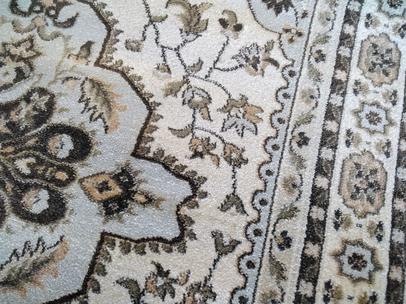 GREY / IVORY 5′-1″ X 7′-7″ Back Stain Rug Reduced Price 1172754058 FLR130-8012-5