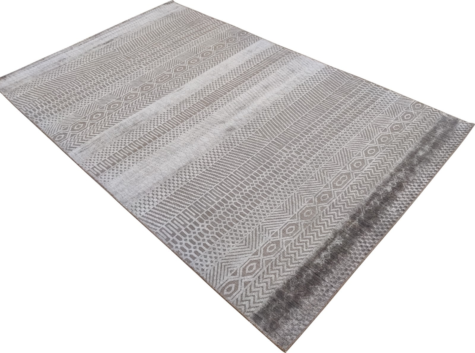 Hand Woven Wool Viscose Area Rug for Living Room 5 x 8 ft Geometric Grey Modern