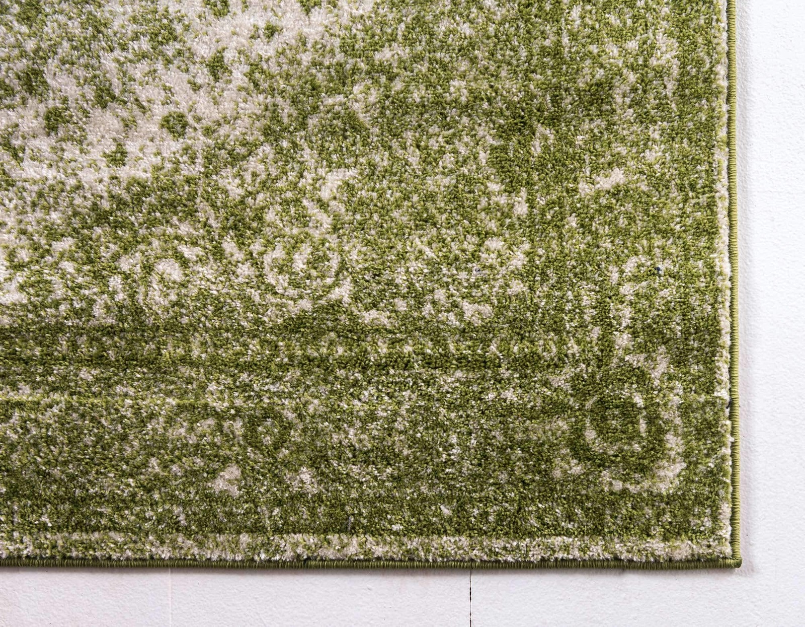 Unique Loom Bromley Collection Area Rug – 4 1 X 6 1 Rectangle Green/ Ivory