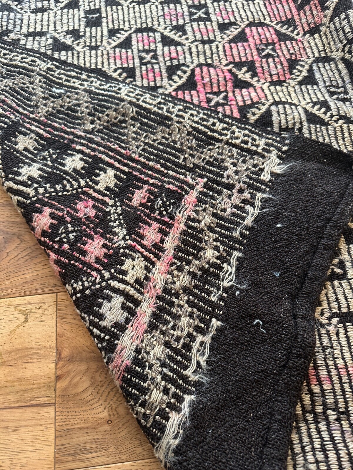 Revival Home Rug Turkish Kilim Vintage 9×5 Muted Colors Browns Pink Cream Woven