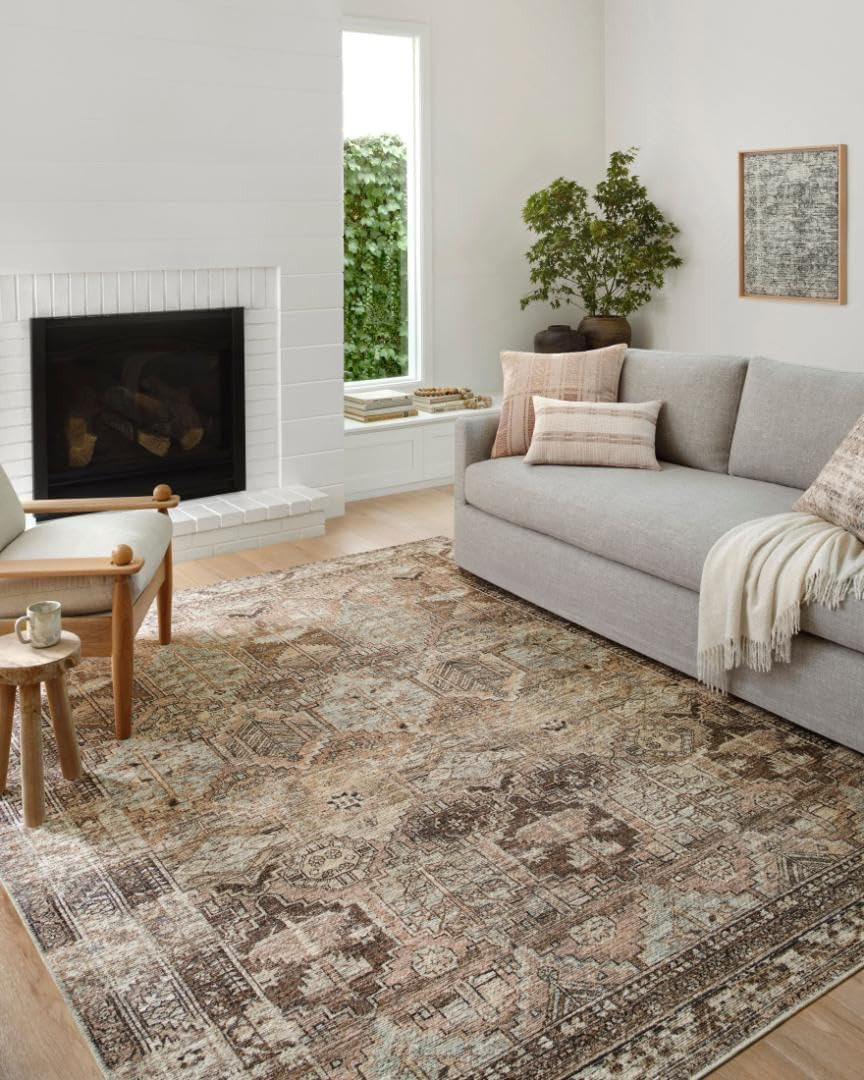 Loloi Billie Collection 6′ x 9′ Area Rug in Clay & Sage – Distressed Design