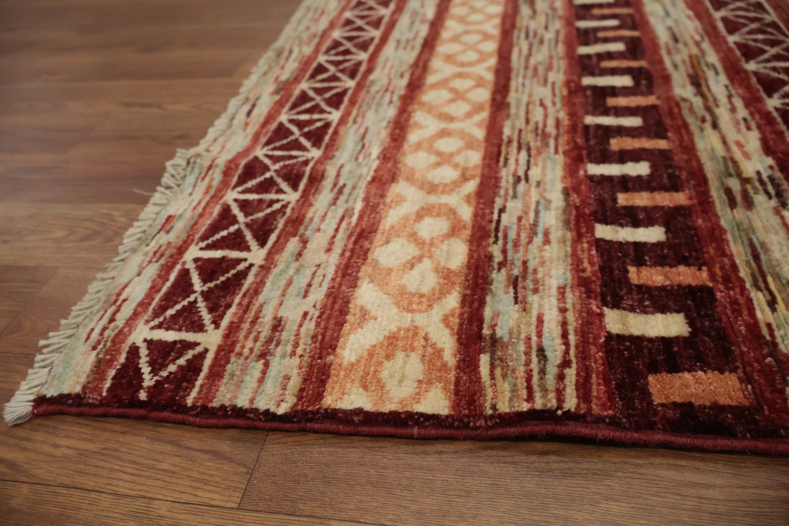Geometric Striped Rug 5×7 Handmade Modern Style Sophisticated Decor Accent