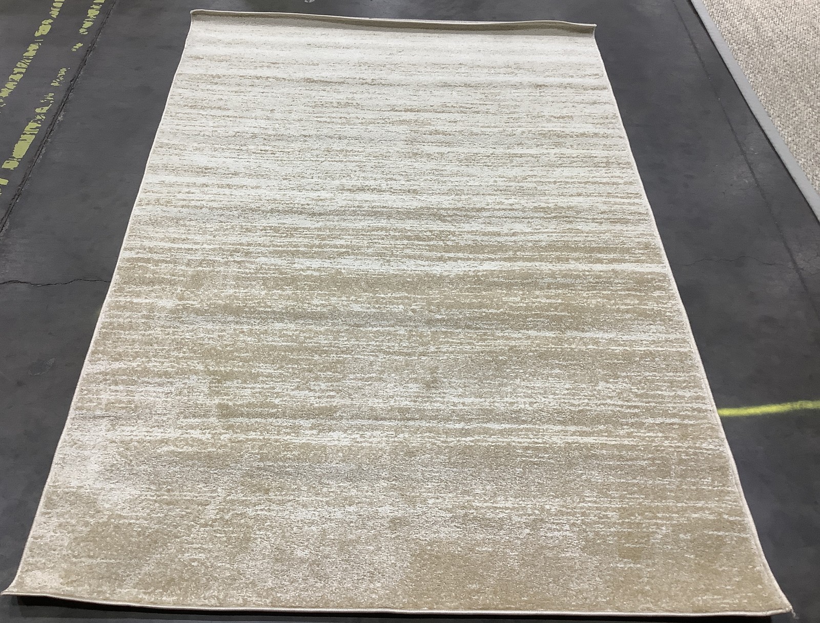 CHAMPAGNE CRM 5′-1″ x 7′-6″ Binding Stain Rug Reduced Price 1172682599 ADR113W-5