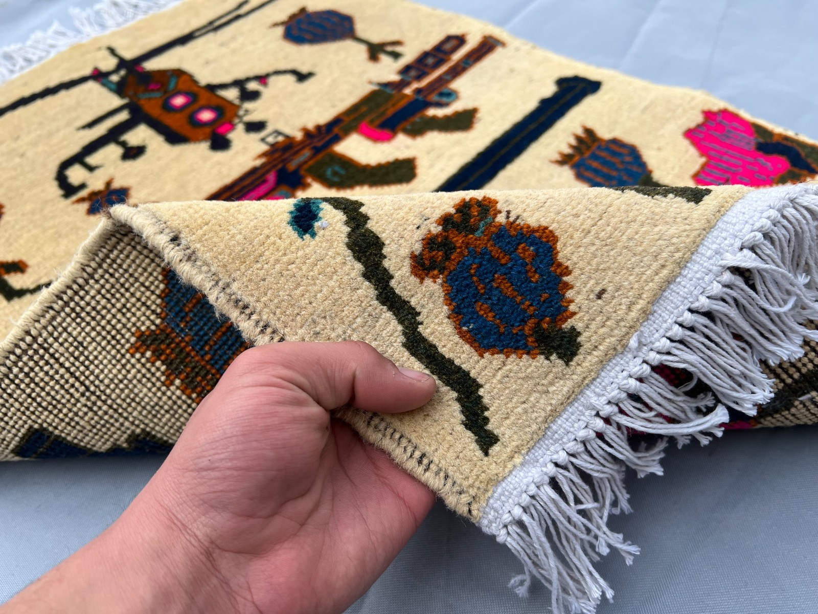 1’11 x 2’8 Ft Vintage Afghan War Rug – Helicopter Rifle Pictorial Design Wool