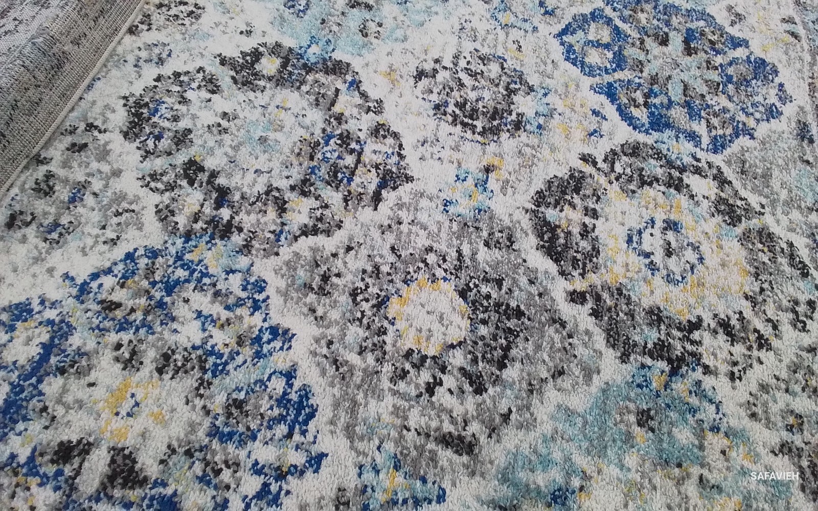 IVORY / AQUA 8′ X 10′ Back Stain Rug, Reduced Price 1172765330 MAD611A-8