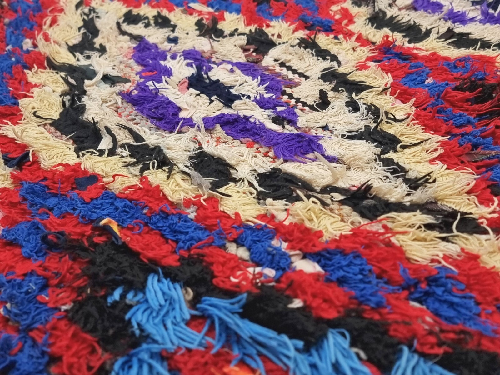 Moroccan Handmade Vintage Rug 2’4×5’3 Berber Geometric Red & Blue Cotton Rug