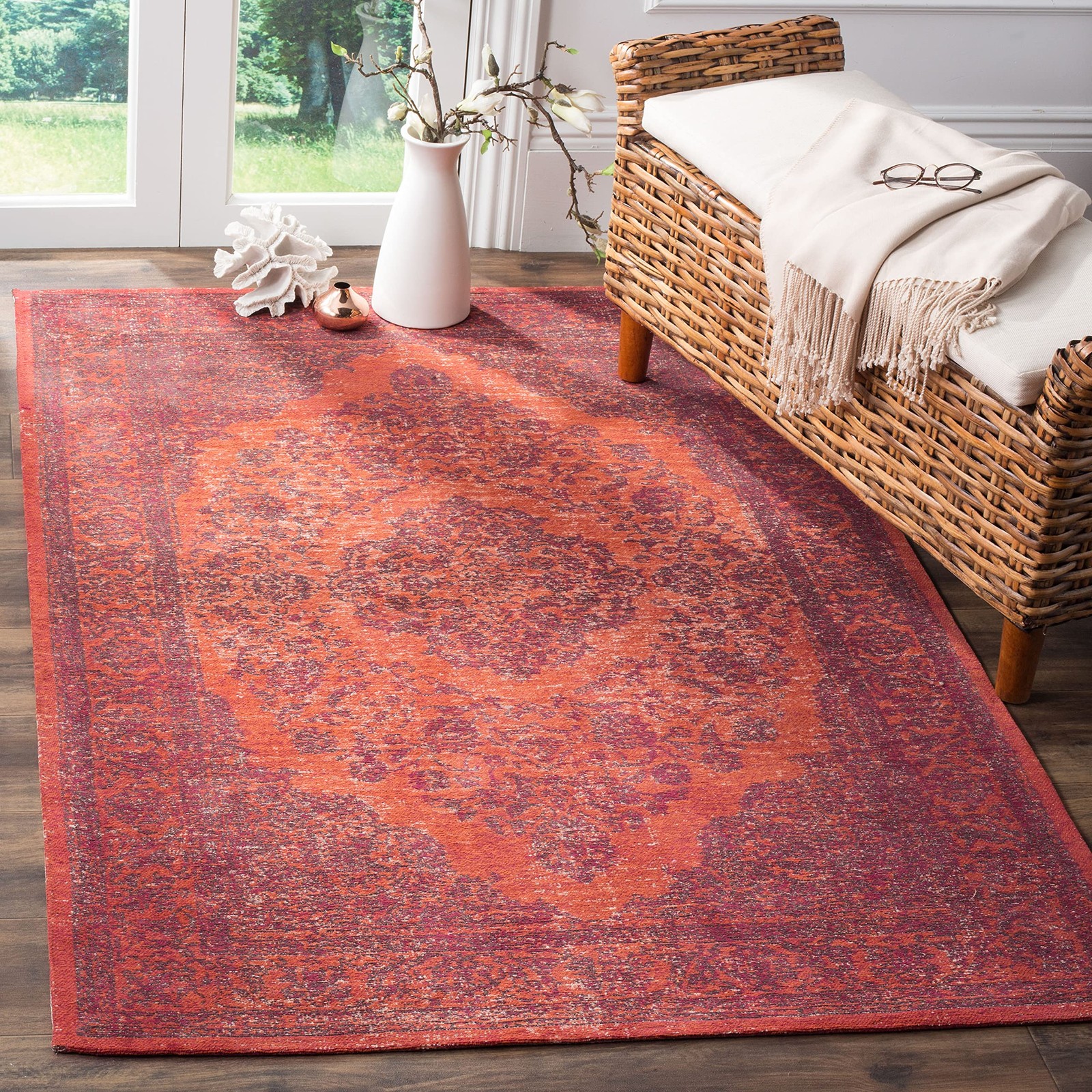 Classic Vintage Collection Area Rug – 5′ x 8′, Orange & Red, Oriental Medalli…