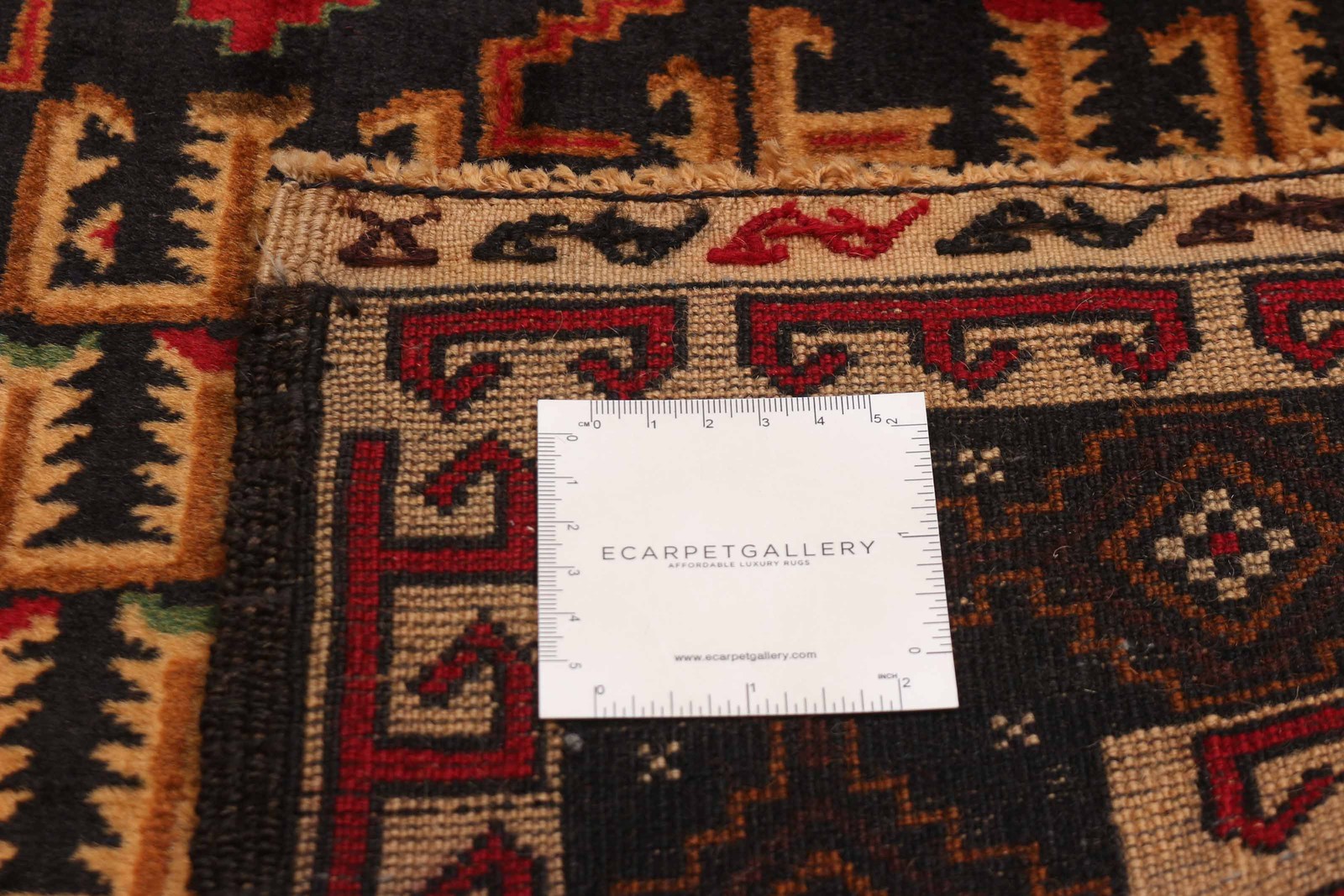Vintage 4’1″ x 6’3″ Traditional Hand Knotted Vegetable Dye Wool Area Rug
