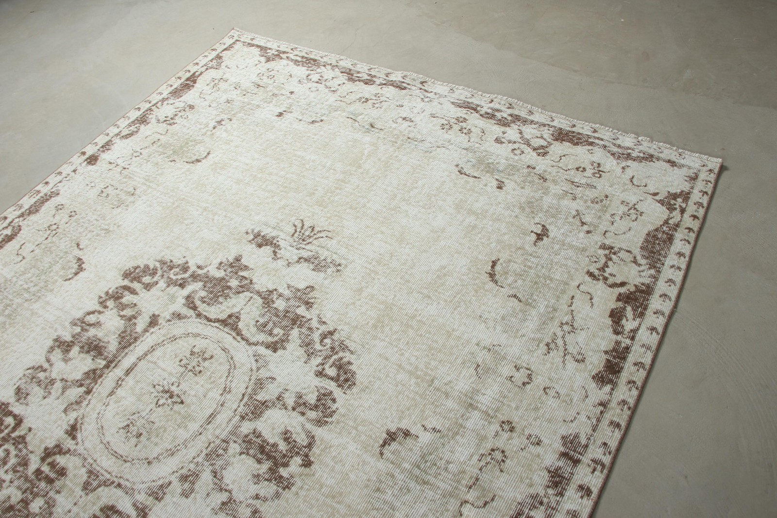 Vintage Turkish Rug, 6,1×8,6 ft Large Rug, White Brown Moroccan Rug