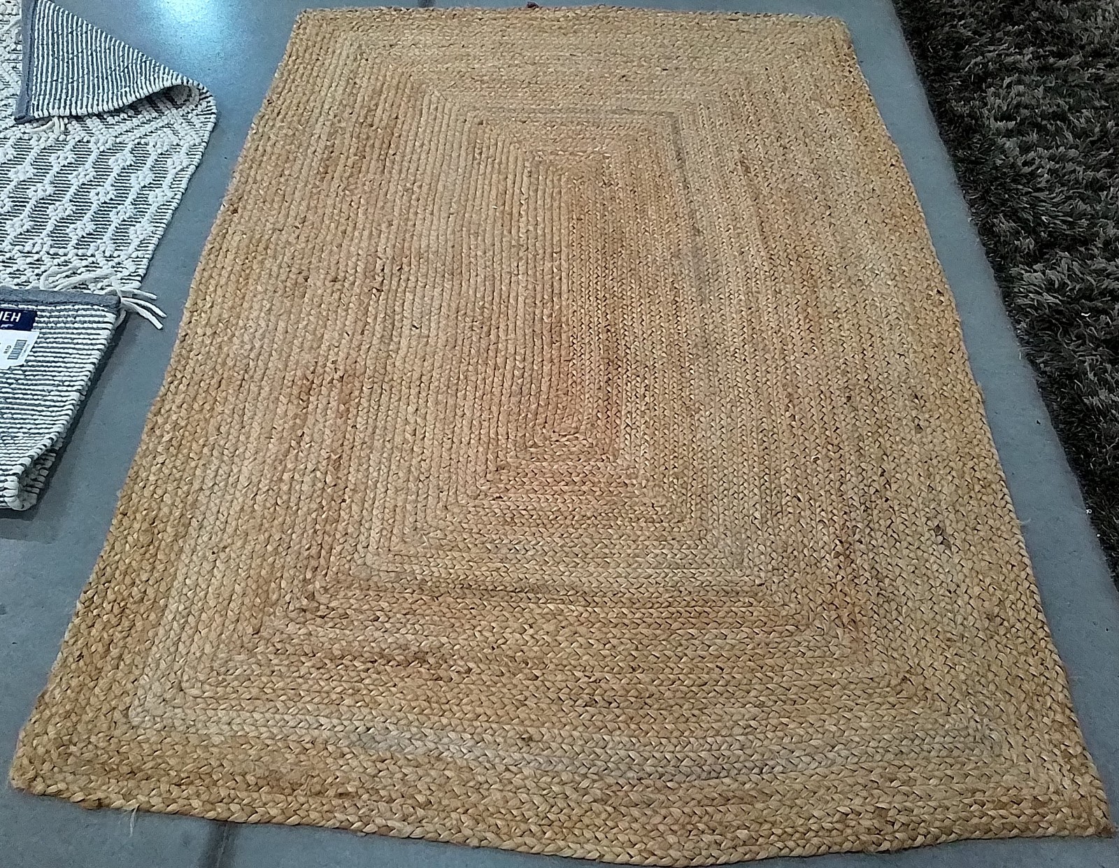 NATURAL 4′-0″ x 6′-0″ Damaged Binding Rug, Reduced Price 1172801156 CAP252A-4
