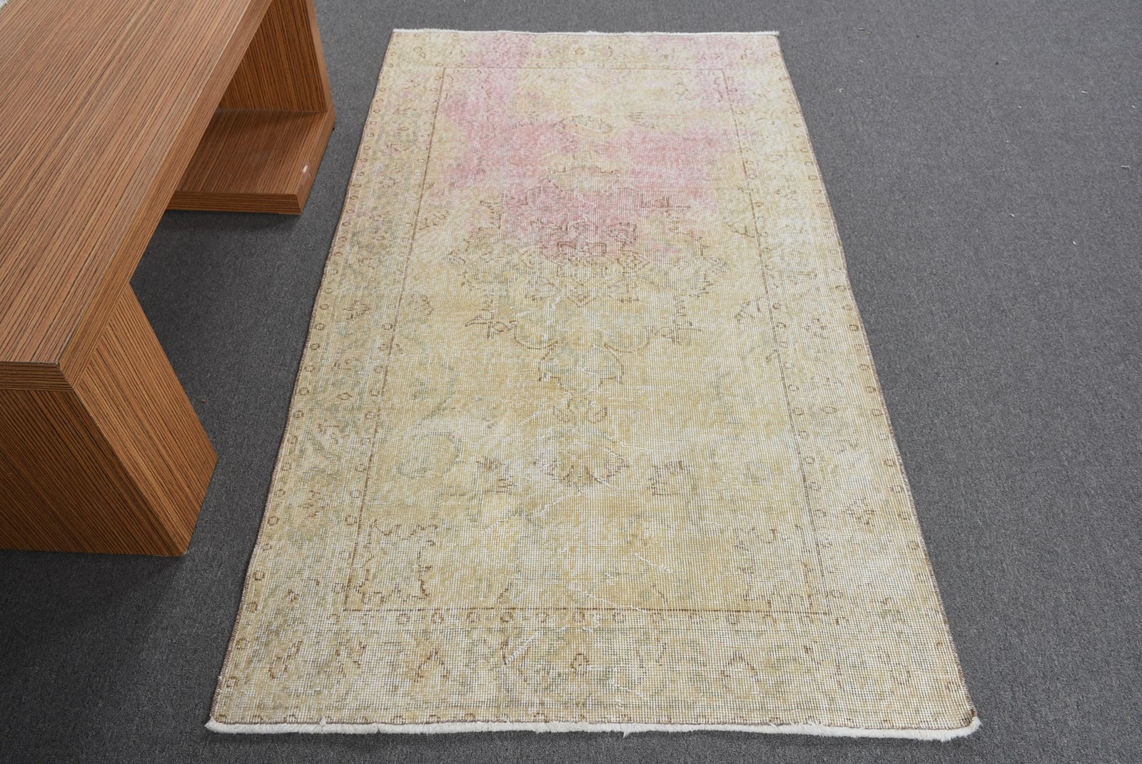 Vintage Rug, 3,7×6,5 ft Area Turkish Rug, Yellow Pink Ombré Rug