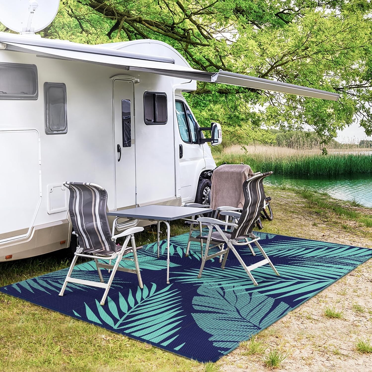 Reversible Navy Blue and Jade Green Weather Resistant Portable GENIMO Straw Rug