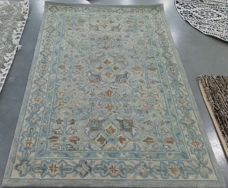 GREEN / IVORY 4′-0″ x 6′-0″ Flaw in Rug, Reduced Price 1172806303 HG227X-4
