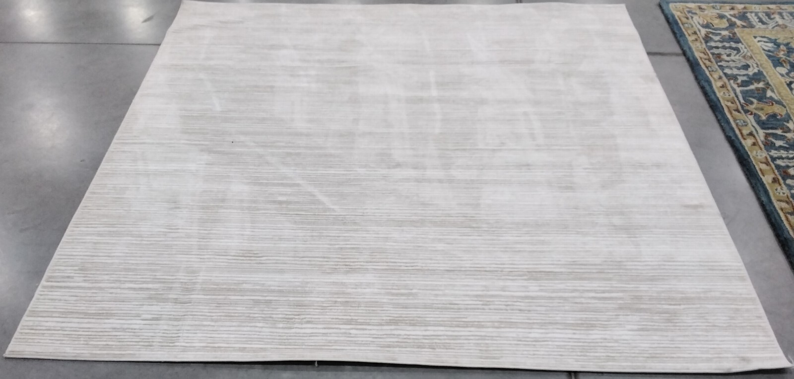 CREME 6′ X 9′ Broken Thread Rug, Reduced Price 1172756047 VSN606F-6