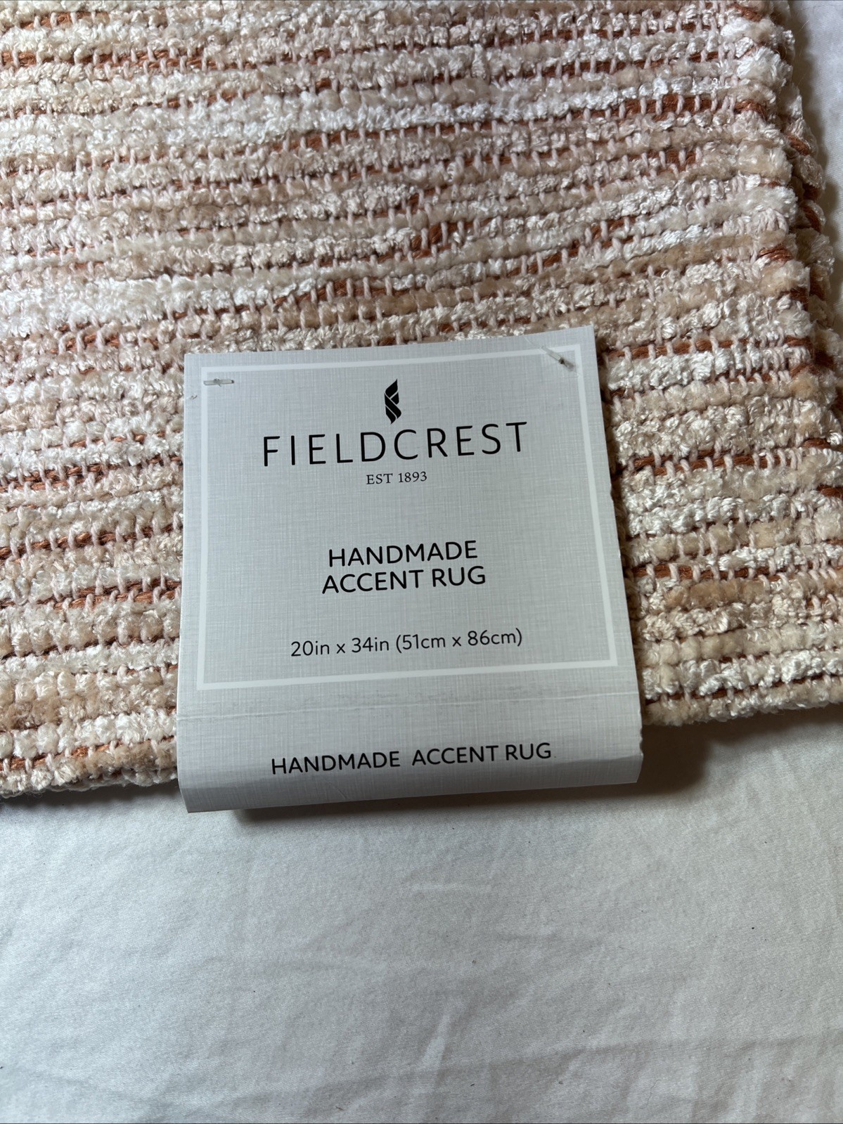 Fieldcrest Handmade Accent Rug 21” X 34” Peach Color