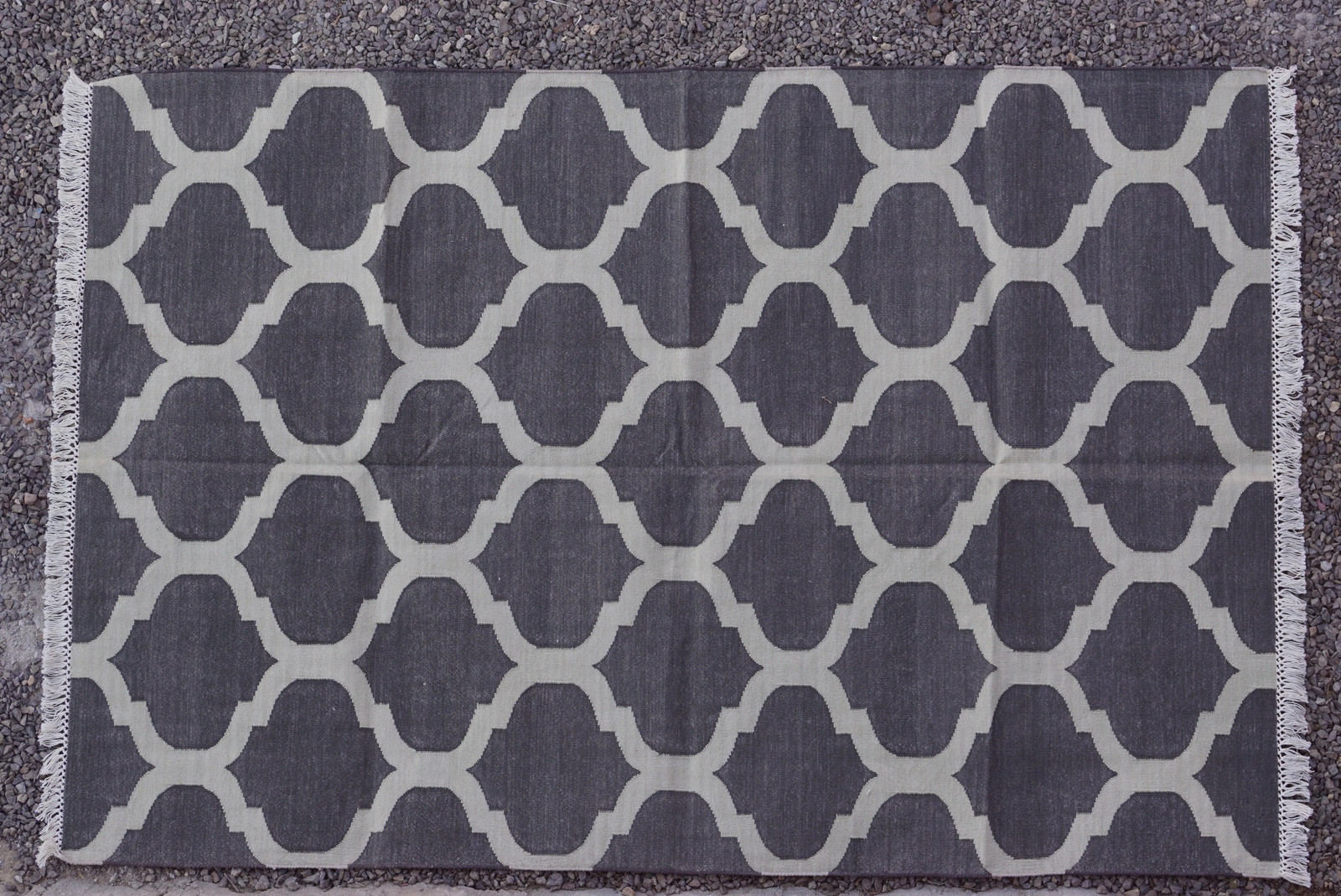 Rugmoda Cotton Charcoal & Ivory Lattice Geometric 4×6 ft Living Room Area Rug